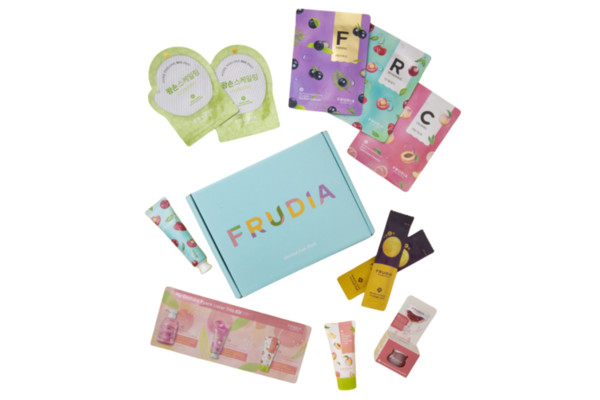 Frudia Набор для ухода за кожей рук и лица «Фруктовое удовольствие» - Beauty box fruit pleasure, 1шт